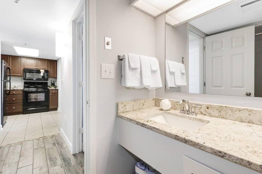 Upscale Oceanview 1Br Dog Friendly! 1104 Lejlighed Myrtle Beach Eksteriør billede