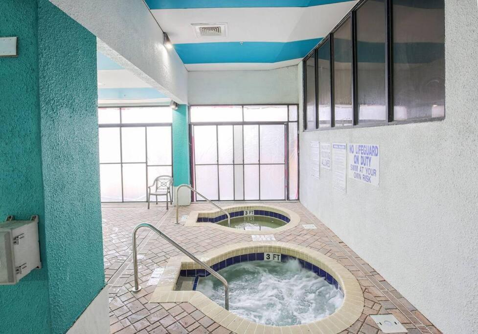 Upscale Oceanview 1Br Dog Friendly! 1104 Lejlighed Myrtle Beach Eksteriør billede